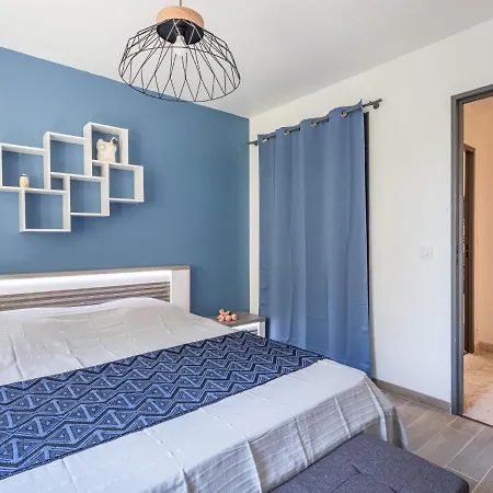 Le Phenicia By Interhome *